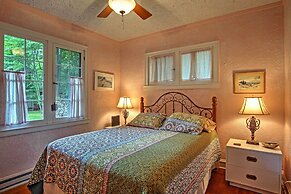 Harbert Cottage w/ Fire Pit: Half Mile to Beach!