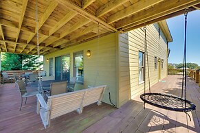 Spacious Kill Devil Hills Getaway w/ 3 Decks!