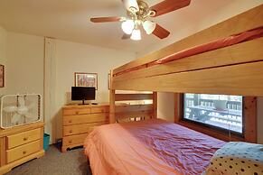 Spacious Kill Devil Hills Getaway w/ 3 Decks!