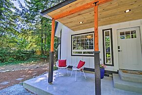 Quaint Lake Cushman Cottage w/ Private Access!