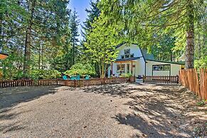 Quaint Lake Cushman Cottage w/ Private Access!