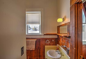 East Burke Home on Kingdom Trails: Near Ski Resort