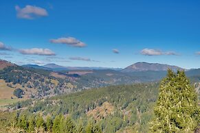 Stunning 360 Ocean Views, Near Redwoods NP!