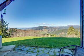 Stunning 360 Ocean Views, Near Redwoods NP!