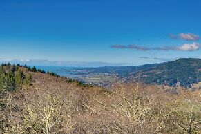 Stunning 360 Ocean Views, Near Redwoods NP!
