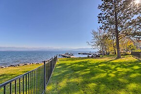 Lakeside Home w/ Beach ~ 14 Mi to Ski Area!