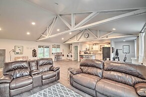 Quaint, Cozy Outdoor Retreat Near Mt Rainier!