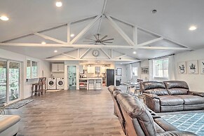 Quaint, Cozy Outdoor Retreat Near Mt Rainier!