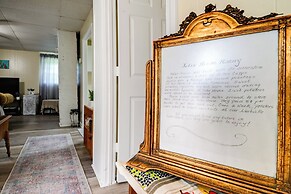 Serene Mcewen Cottage ~ 2 Mi to Golf Course!