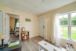 Serene Mcewen Cottage ~ 2 Mi to Golf Course!