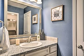 Modern Amarillo House w/ Fire Pit + Hot Tub!