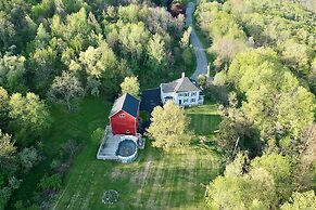 Finger Lakes Vacation Rental: 6 Acres w/ Pool!