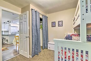 Pet-friendly Taylor Home w/ Backyard Oasis!