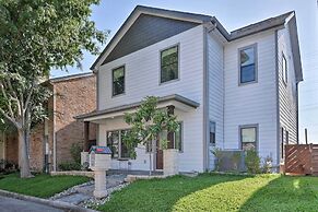 Spacious Houston Home ~ 16 Mi to NRG Stadium!