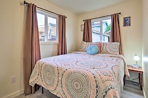 Winchester Bay Apt Near Dunes & State Parks!