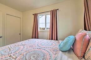 Winchester Bay Apt Near Dunes & State Parks!