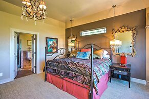 Spacious Grand Junction Home w/ Mountain View