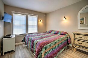 Walk to Beach: Condo w/ Patio on Catalina Island