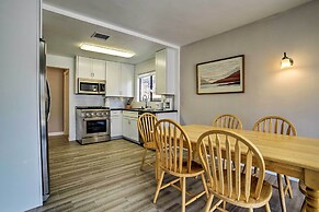 Walk to Beach: Condo w/ Patio on Catalina Island