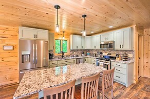 Peaceful North Haverhill Haven w/ Wood Fire Pit