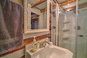 Pet-friendly Speedwell Cabin, 1 Mi to Water!