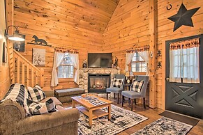 Rustic Rothbury Cabin w/ Resort Amenity Access!