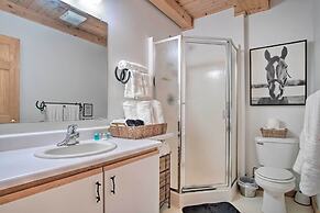Rustic Rothbury Cabin w/ Resort Amenity Access!