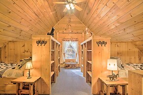 Rustic Rothbury Cabin w/ Resort Amenity Access!