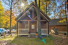 Rustic Rothbury Cabin w/ Resort Amenity Access!
