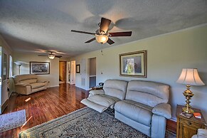 Serene Blue Ridge Getaway in Galax w/ Yard!