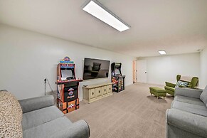 Spacious Layton Retreat w/ Private Hot Tub!