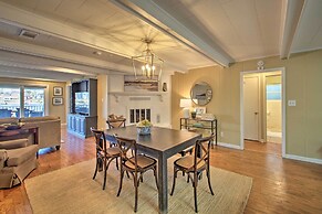 Waterfront Getaway w/ Dock on Lake Hamilton!