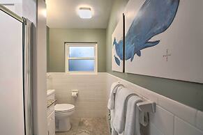 Waterfront Getaway w/ Dock on Lake Hamilton!