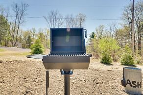 Woodsy Family Retreat 11 Mi to Raystown Lake!