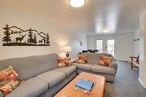 Woodsy Family Retreat 11 Mi to Raystown Lake!