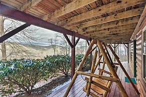 Waynesville Escape - Mtn Cabin Above the Clouds!