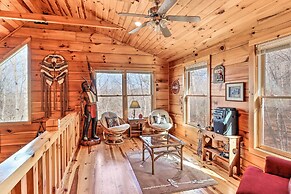 Wheelchair-accessible Murphy Cabin w/ Fire Pit!
