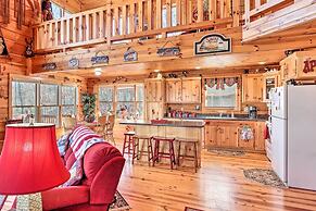 Wheelchair-accessible Murphy Cabin w/ Fire Pit!