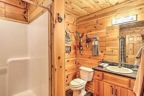 Wheelchair-accessible Murphy Cabin w/ Fire Pit!
