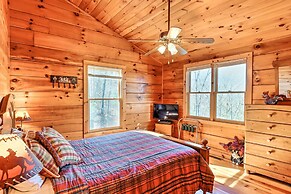 Wheelchair-accessible Murphy Cabin w/ Fire Pit!
