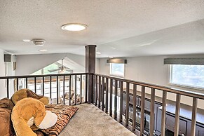 Wilderness Glamping: Eureka Tiny Home w/ Hot Tub!