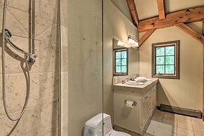 Rivers Edge Mtn Home: Private Hot Tub & Views