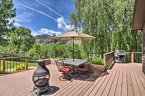 Rivers Edge Mtn Home: Private Hot Tub & Views