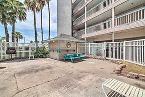 Beachfront Corpus Christi Condo w/ Arcade Room!