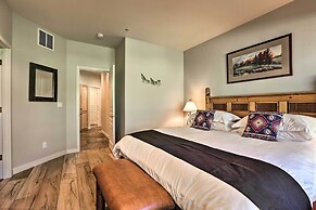 Bend Townhome w/ Golf Course Views & Private Deck!
