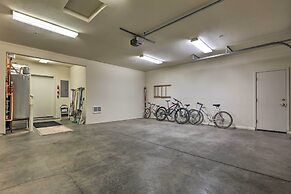 Bend Townhome w/ Golf Course Views & Private Deck!