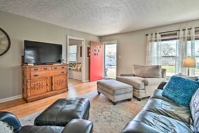 Charming Cave City Vacation Rental w/ Fire Pit!