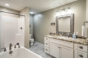 Bright Green Gables Cabin: Hike, Swim & BBQ