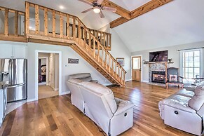 Bright Green Gables Cabin: Hike, Swim & BBQ