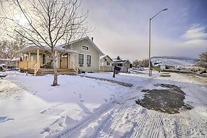 Charming Cody Home, Walk to Downtown!
